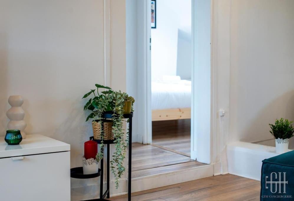 Le Bleuet - Quartier Des Halles Тур Екстер'єр фото